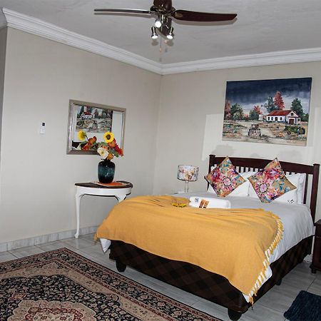 Dei Gratia Guest House Musina Buitenkant foto